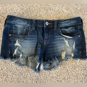 Express Distressed Denim Cut-Off Jean Shorts Size 6